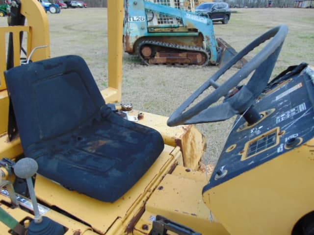 Image of Vermeer RT350 equipment image 4