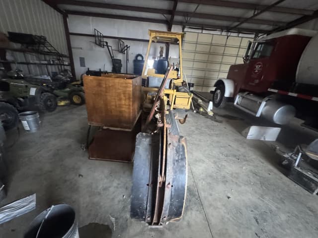 Image of Vermeer V8550A equipment image 1