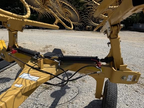 Image of Vermeer VR820 equipment image 2