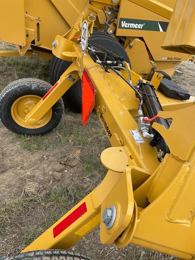 Image of Vermeer VRC1224 equipment image 3