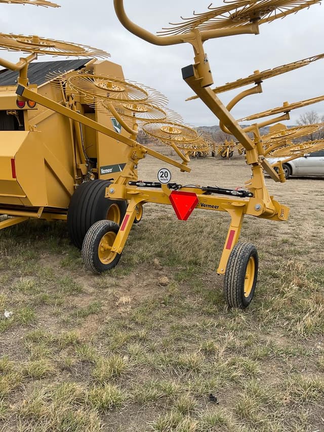 Image of Vermeer VRC1224 equipment image 4