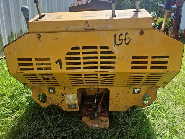 Image of Vermeer V2050 equipment image 4