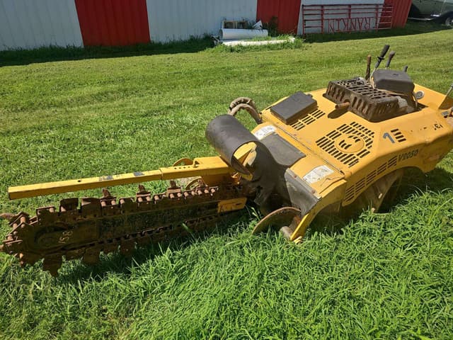 Image of Vermeer V2050 equipment image 1