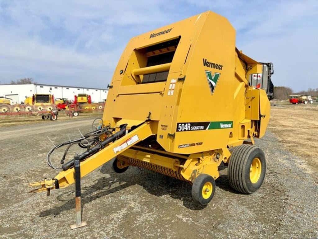 Vermeer 504R Signature Equipment Image0