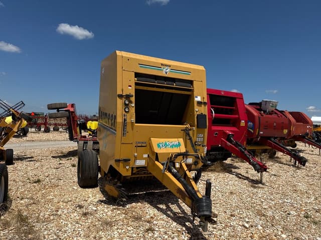 Image of Vermeer 604XL equipment image 4