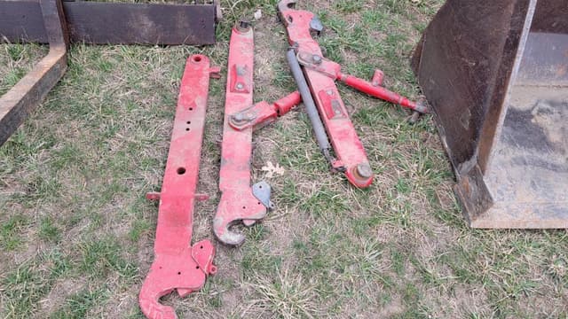 Image of Versatile 276 equipment image 4