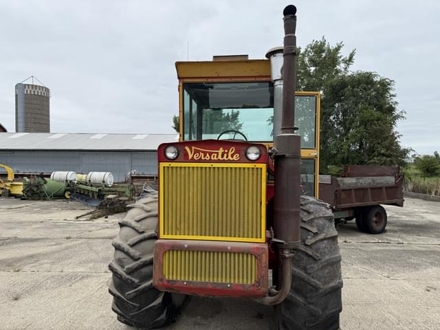Image of Versatile 145 equipment image 2