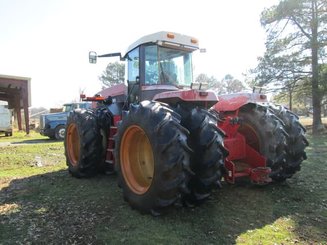 Image of Versatile 2360 equipment image 3