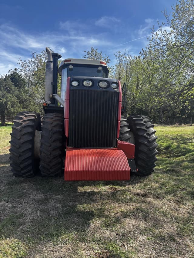 Image of Versatile 375 equipment image 1