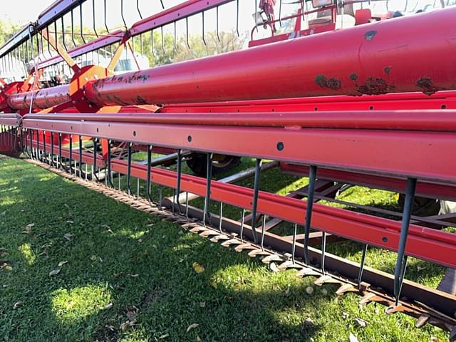 Image of Versatile 400 equipment image 2