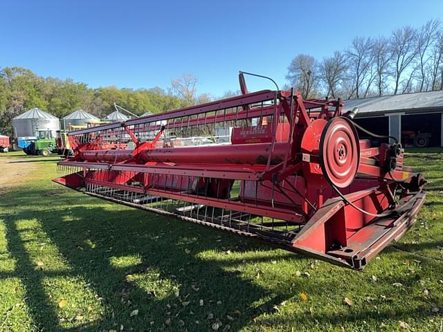 Image of Versatile 400 equipment image 1