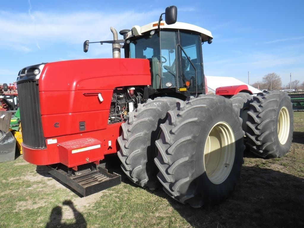 Versatile 400 Equipment Image0