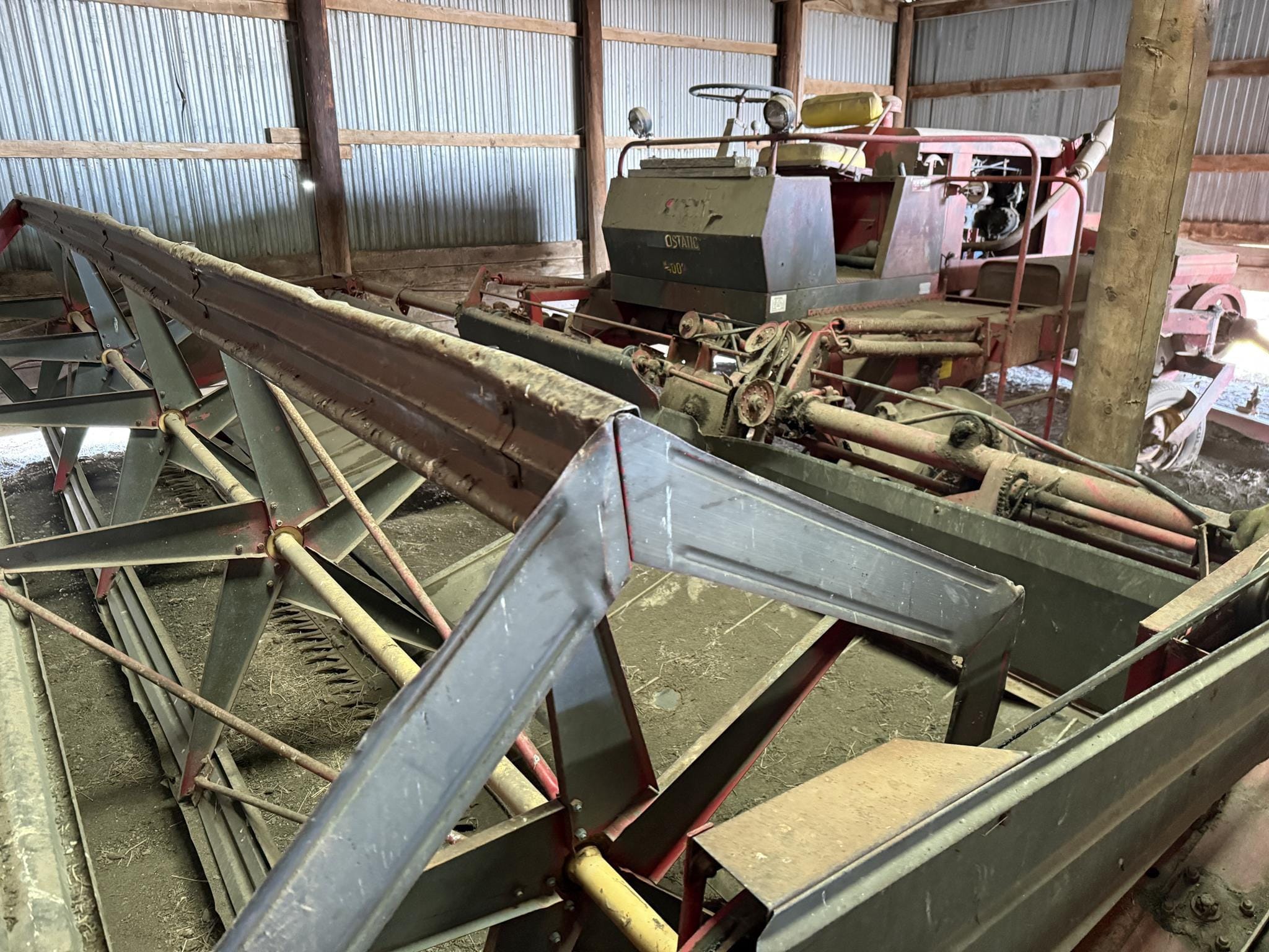 Versatile 4400 Equipment Image0