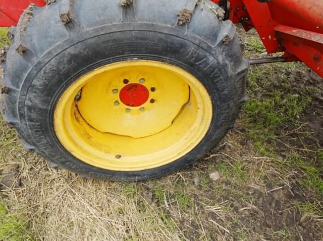 Image of Versatile 4000 equipment image 4