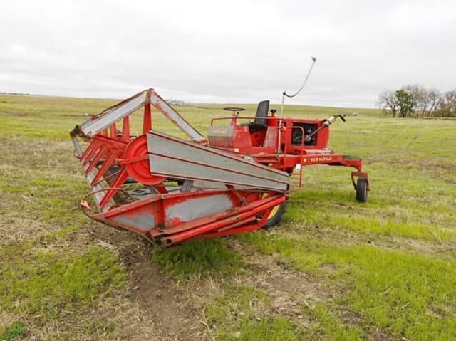 Image of Versatile 4000 equipment image 1