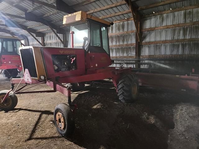 Image of Versatile 4400 equipment image 3