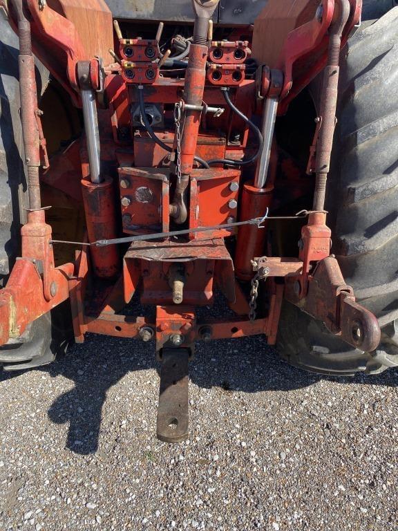 Image of Versatile 555 equipment image 4