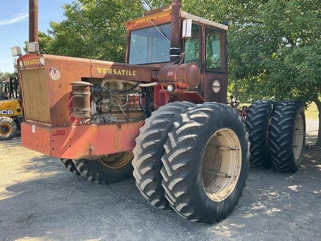 Image of Versatile 800 equipment image 2