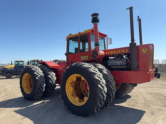 Image of Versatile 900 equipment image 1