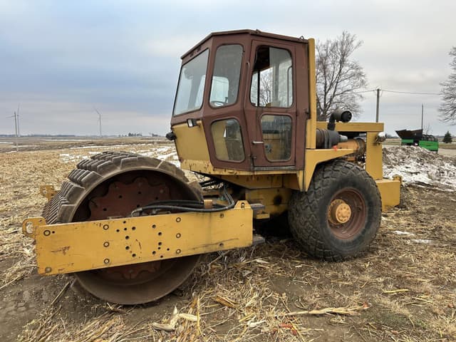 Image of Vibromax 1102PD equipment image 1