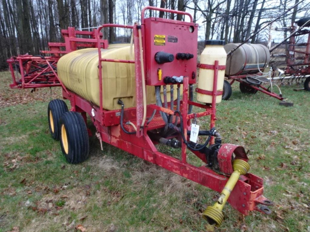 1990 Vicon LS1907 Equipment Image0