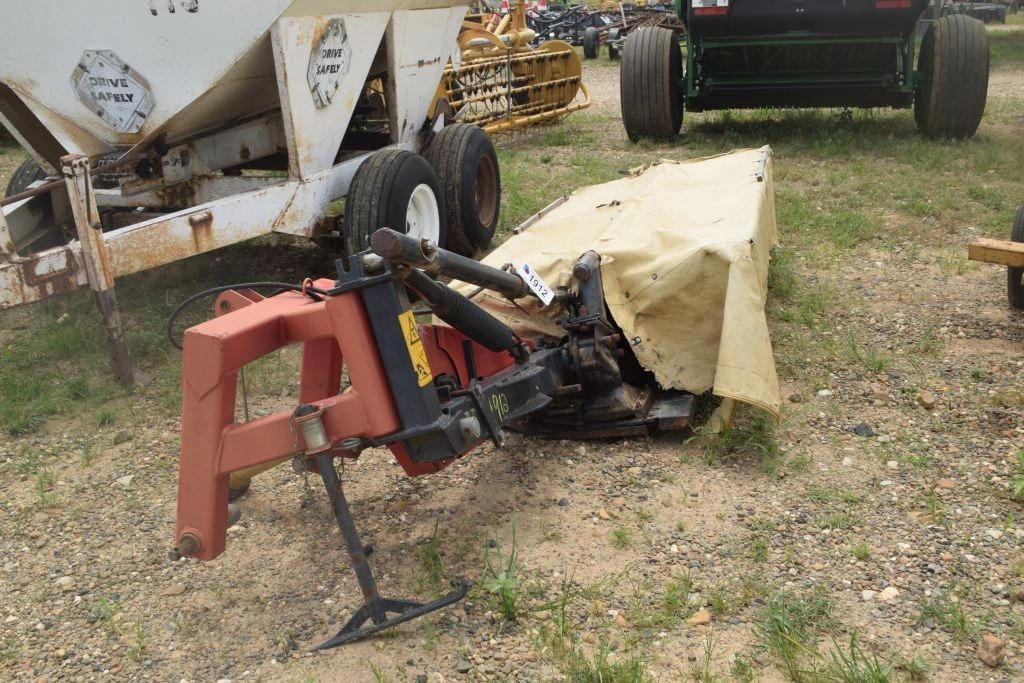 Vicon CM2400 Equipment Image0