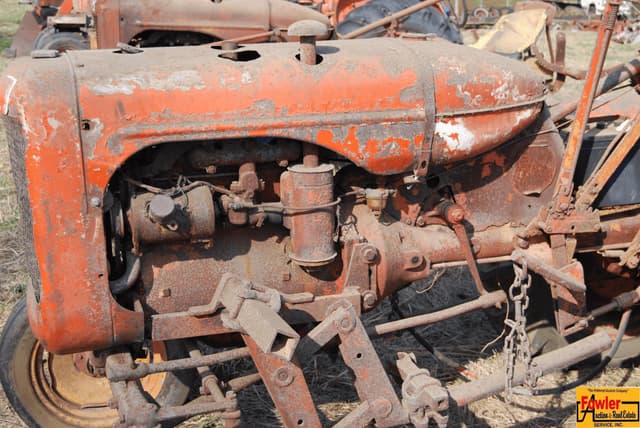 Image of Allis Chalmers B equipment image 2