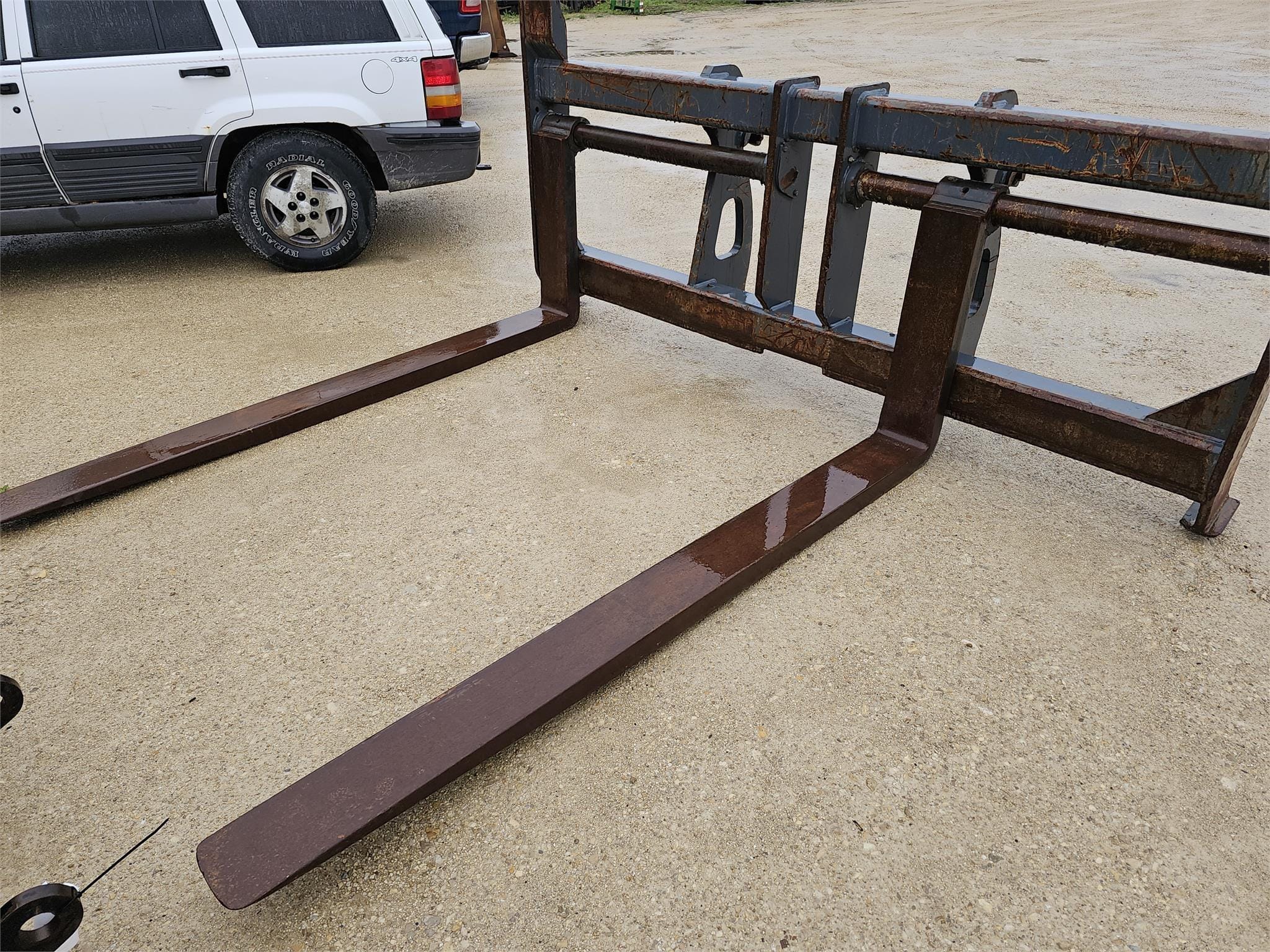 Main image Volvo Pallet Forks