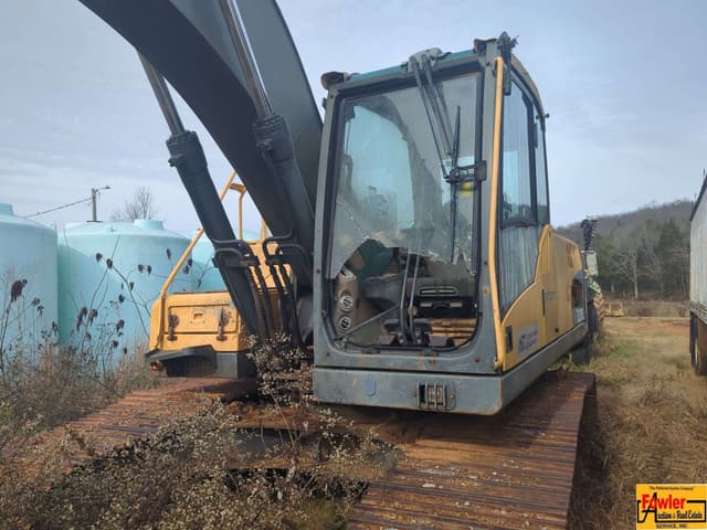 Image of Volvo EC210Cl equipment image 4