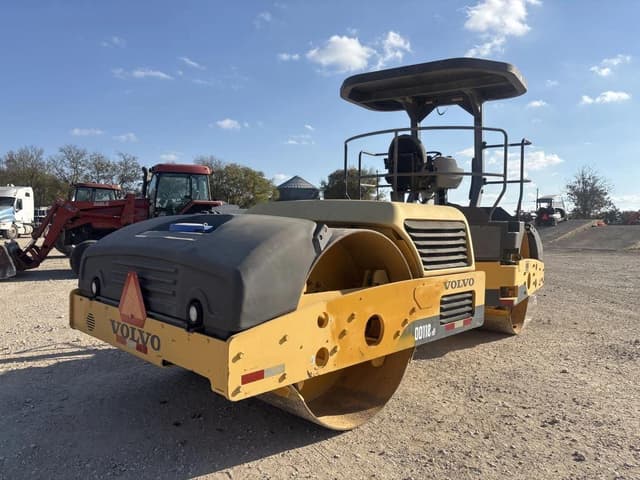 Image of Volvo DD118HF equipment image 4