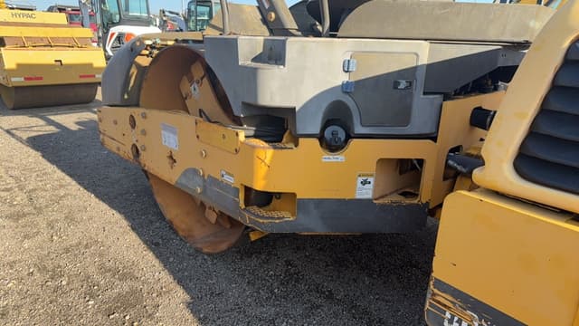 Image of Volvo DD118HF equipment image 3