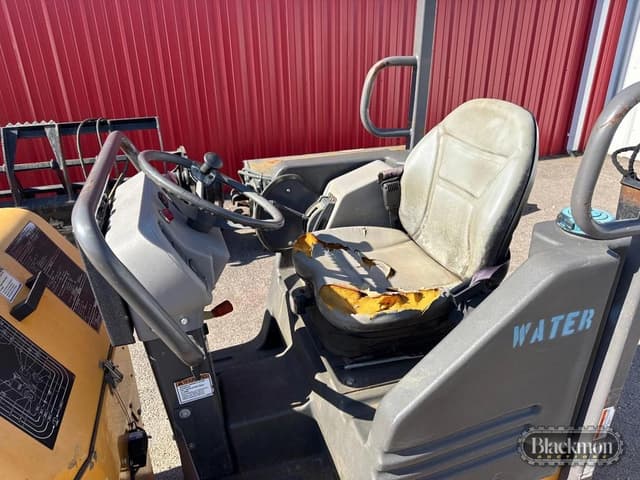 Image of Volvo DD15 equipment image 3