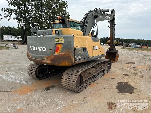 Image of Volvo EC140DL equipment image 2