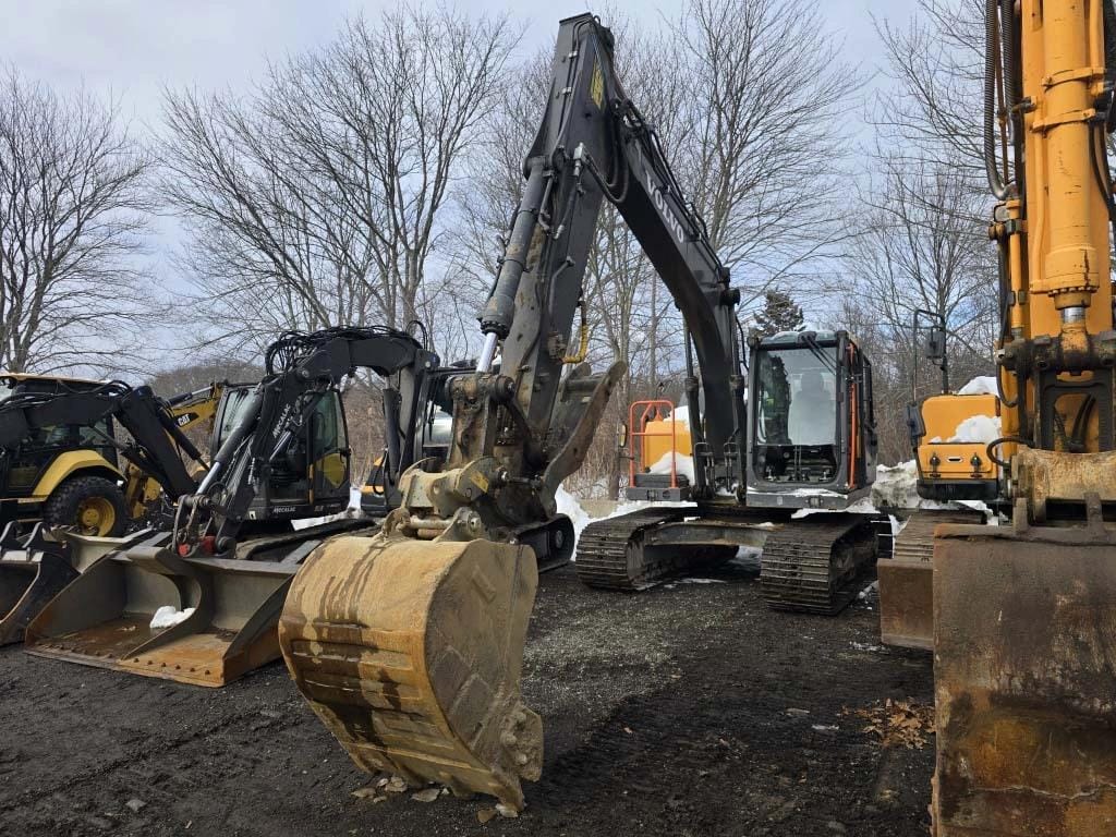 Volvo EC140EL Equipment Image0