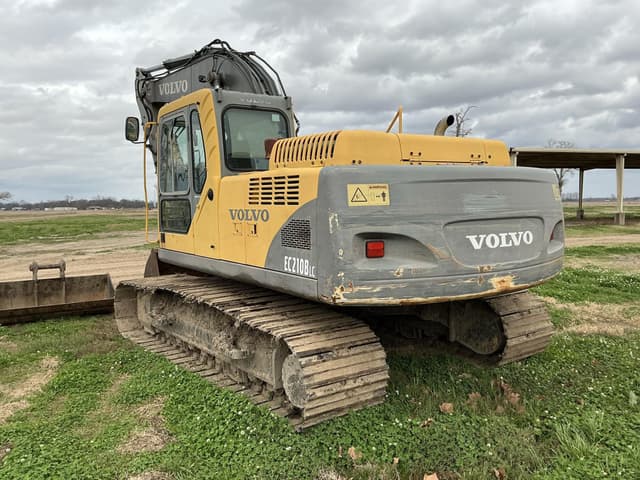 Image of Volvo EC210B LC equipment image 3