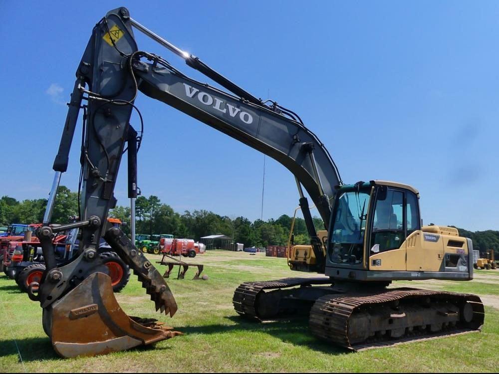 Image of Volvo EC220DL Primary image