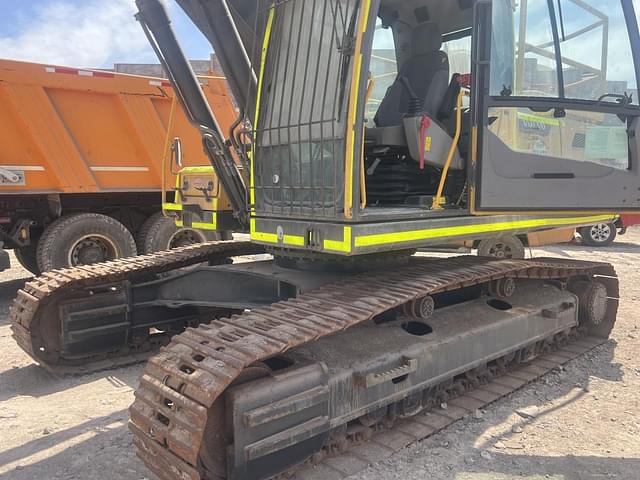 Image of Volvo EC300DL equipment image 3