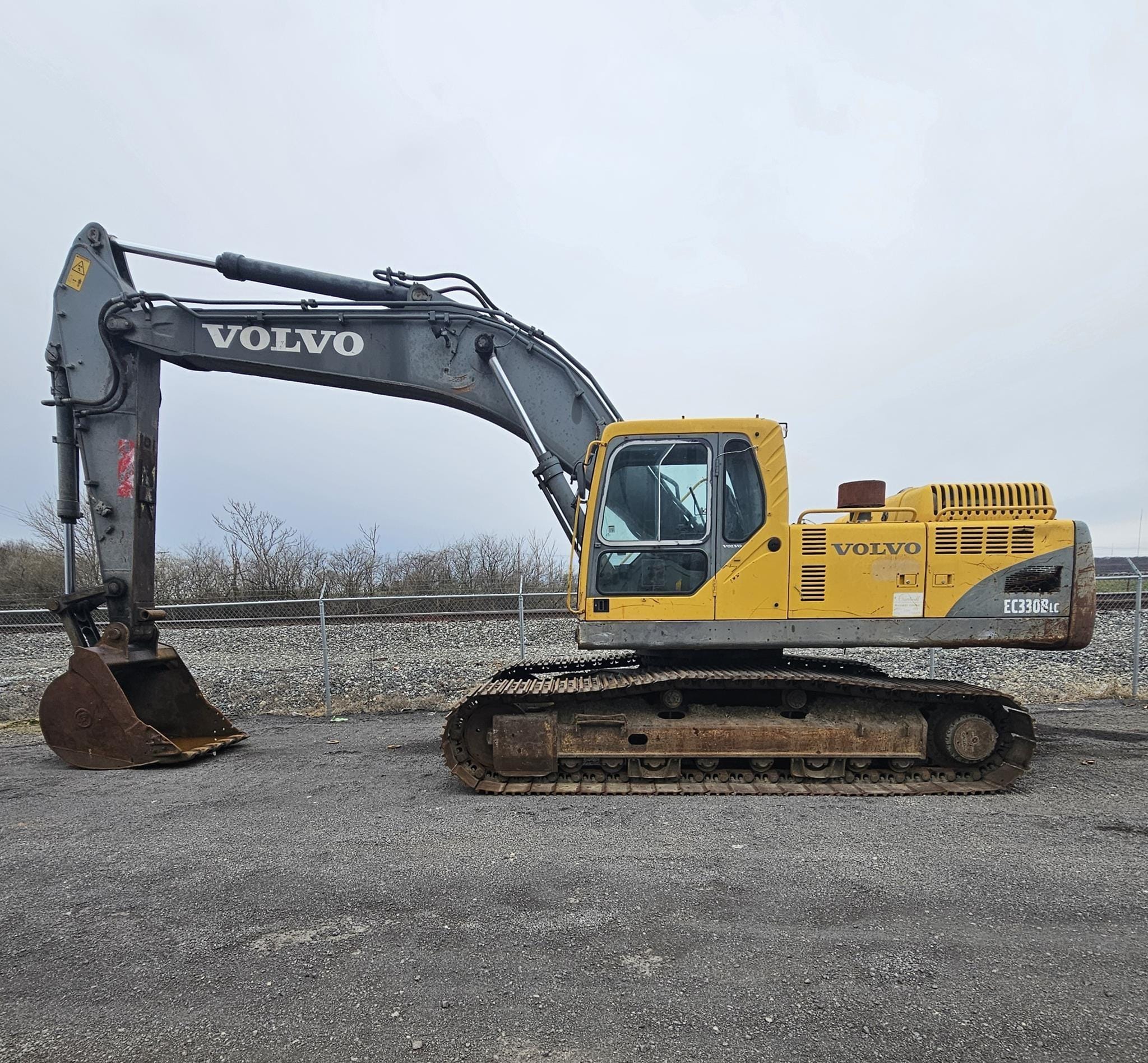 Volvo EC330BLC Equipment Image0