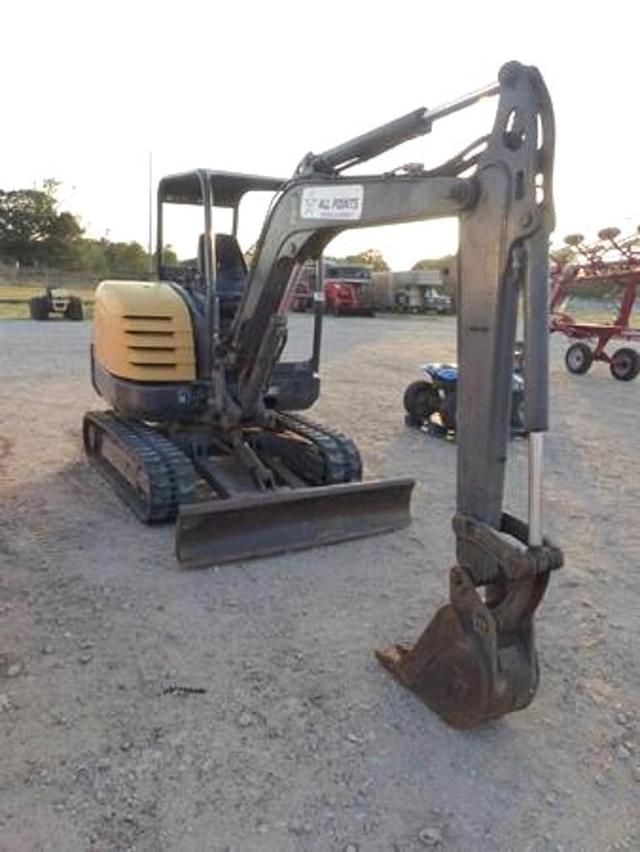 Image of Volvo EC35C equipment image 1