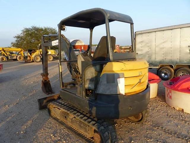 Image of Volvo EC35C equipment image 3