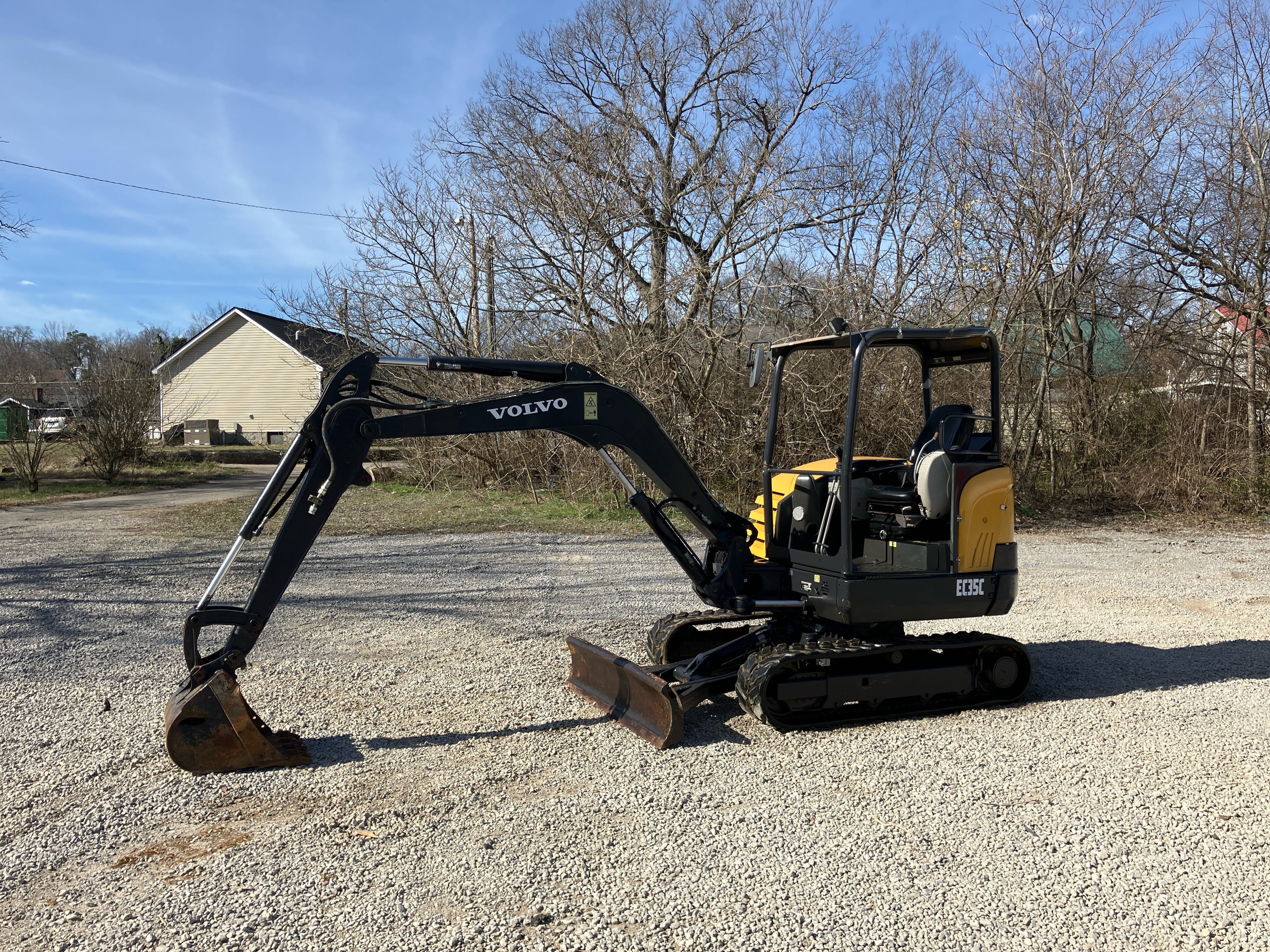 Main image Volvo EC35C