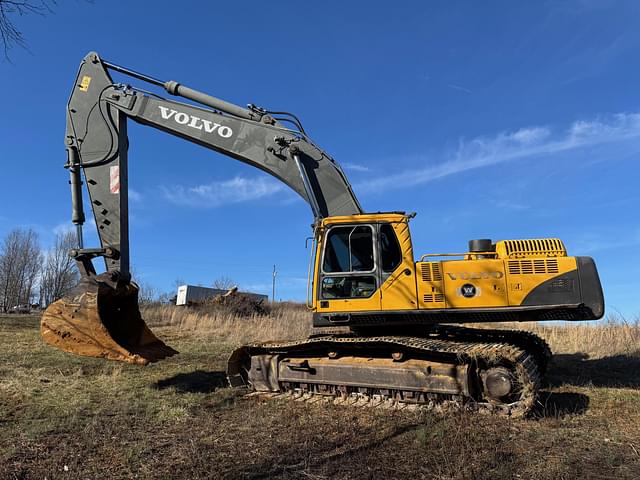 Image of Volvo EC460B LC equipment image 1