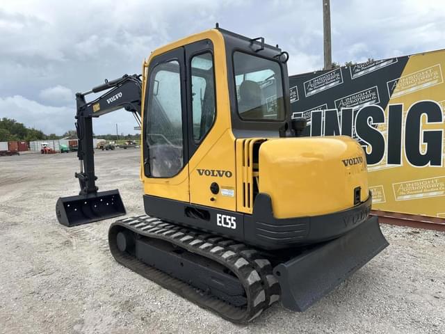Image of Volvo EC55 equipment image 1