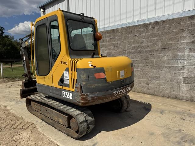 Image of Volvo EC55B equipment image 2