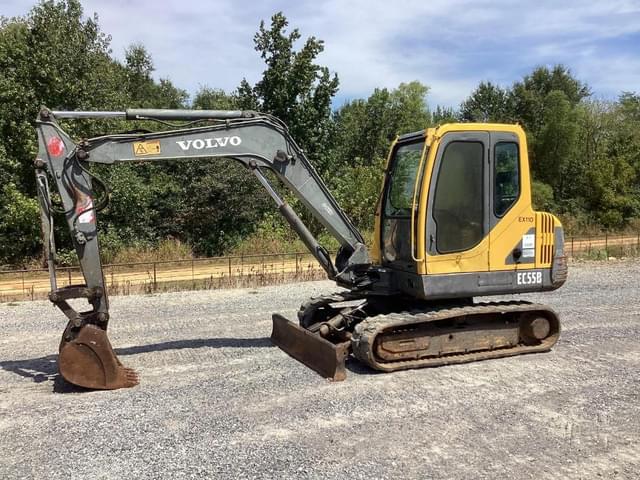 Image of Volvo EC55B equipment image 1
