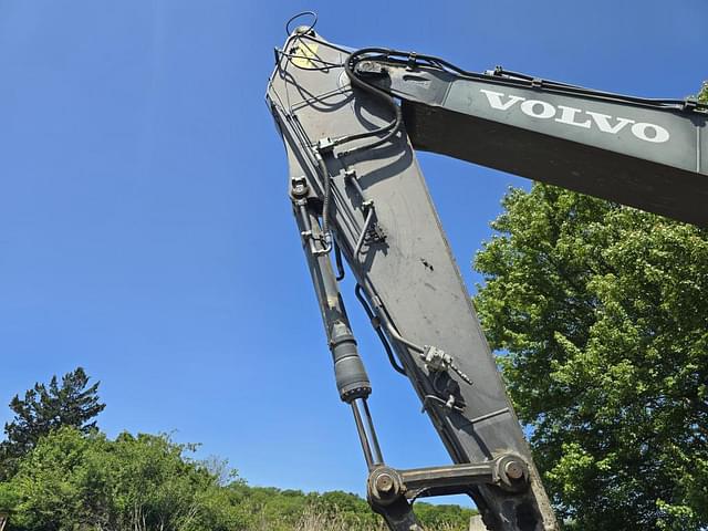 Image of Volvo ECR305CL equipment image 4