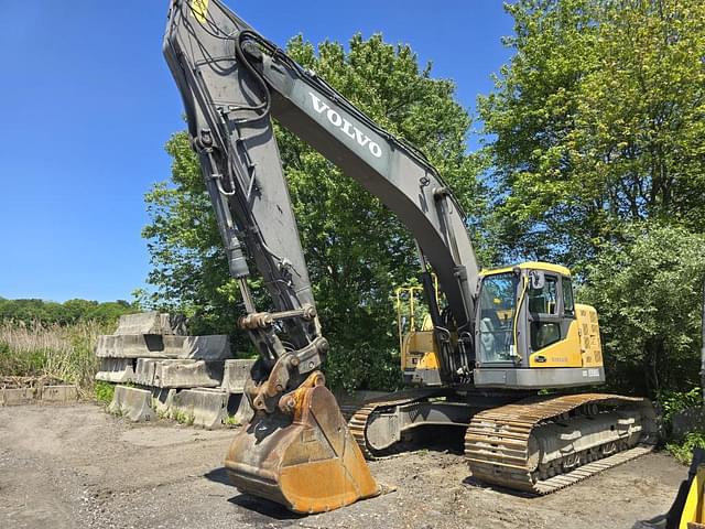 Image of Volvo ECR305CL equipment image 2
