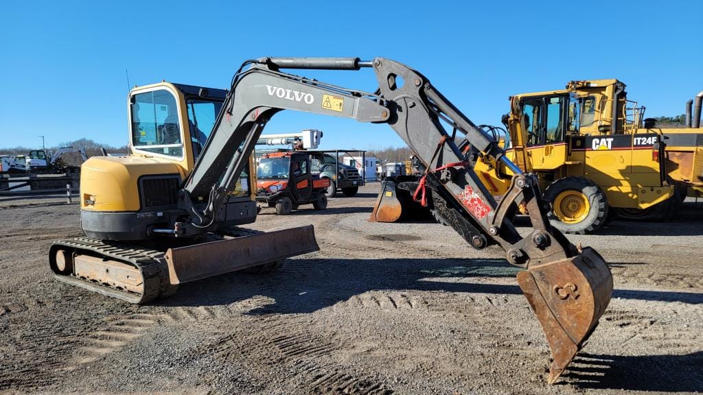 Main image Volvo ECR58