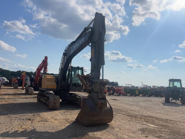 Image of Volvo EC160DL equipment image 4