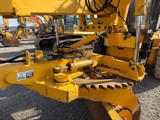 Image of Volvo G710B equipment image 4